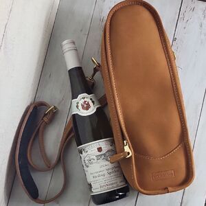 Mulholland zippered, handcrafted Leather bottle carrier. 14,5 "